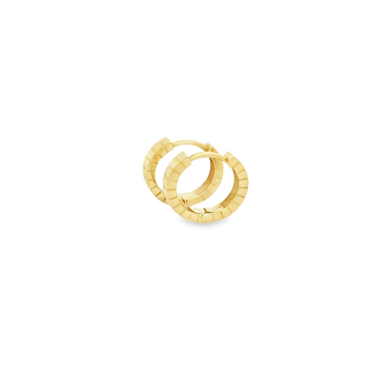 Fluted Thin Huggie Earring