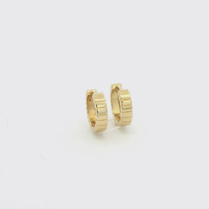 Fluted Thin Huggie Earring